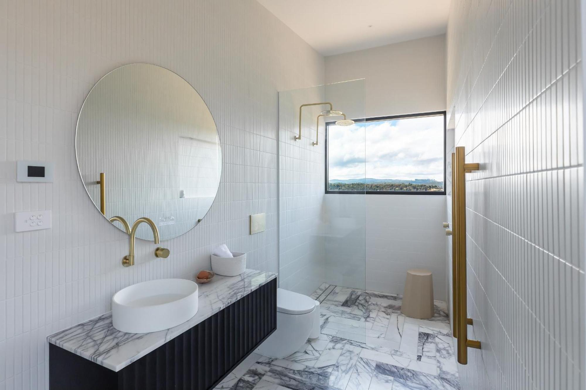 Wherewithal Luxury Suites Carlton Exterior photo